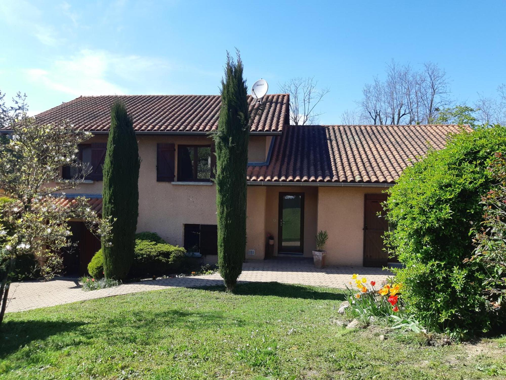 Kerjeanne Hotel Cailloux-sur-Fontaines Exterior photo